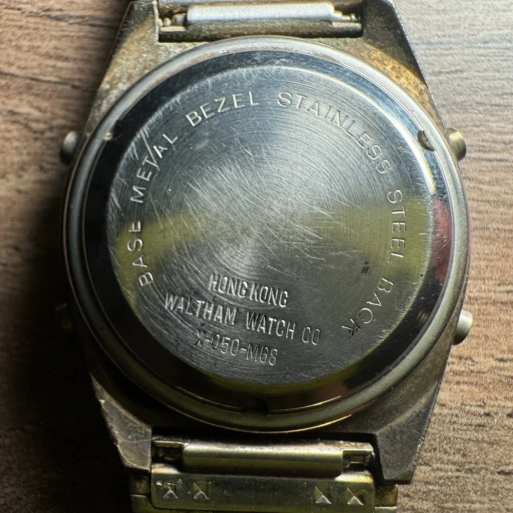 Vintage Waltham Digital Quartz Watch Gold Tone Alarm/Chronograph - Untested